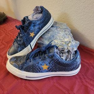 Converse All Star Blue Snakeskin Lowtop Womens 7